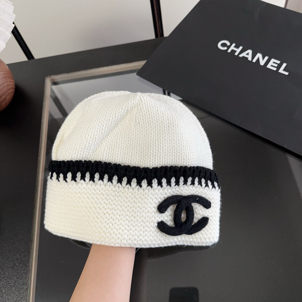M1R86C26 Fashion hats
