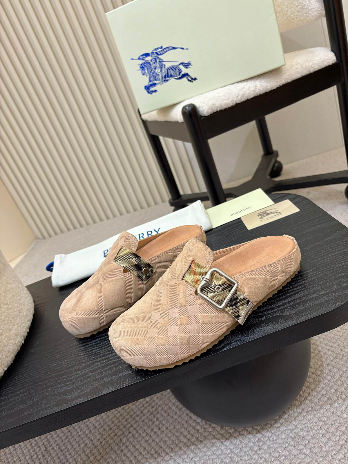 2105QR243Z Popular high-quality  Shoes