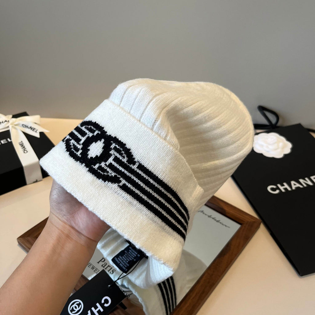 M1R96C17 Fashion hats