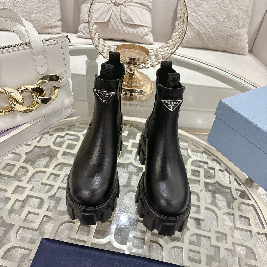 Z2P96P26 Popular high-quality shoes