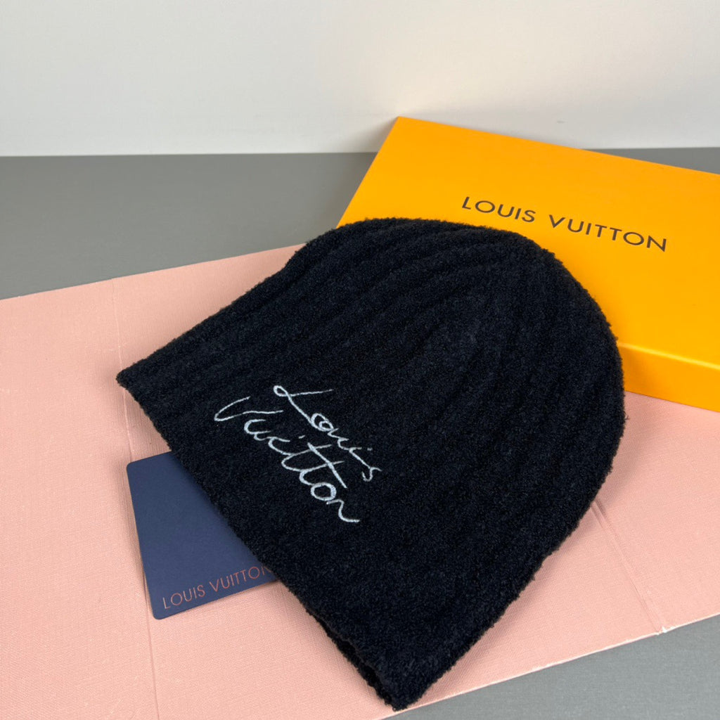 M1R86E5 Fashion hats