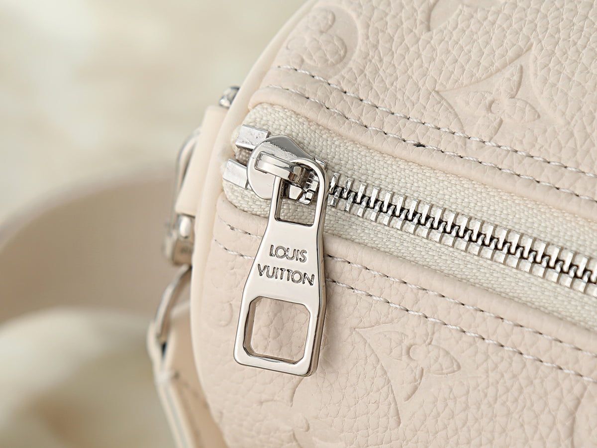 B1R76E52 Fashion leather bag