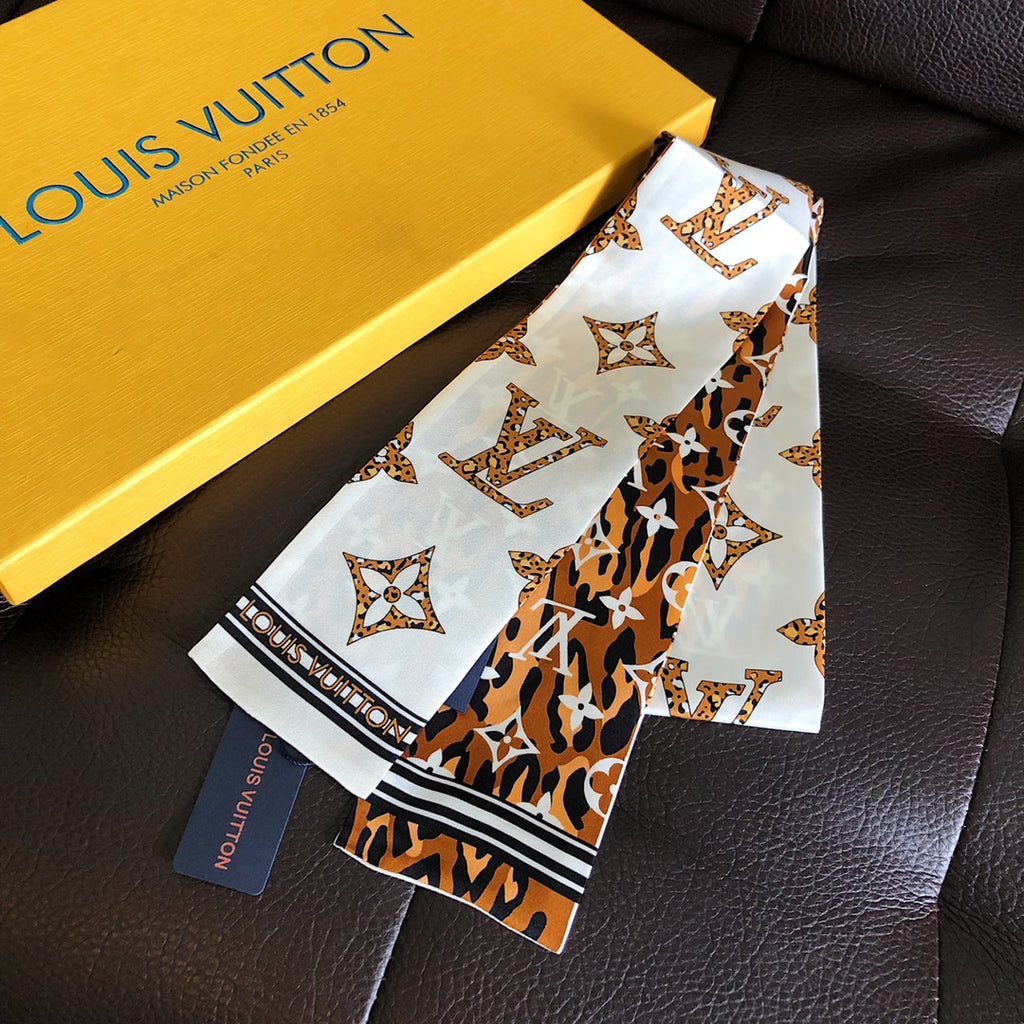 W1N86E3 Fashion Silk Scarve