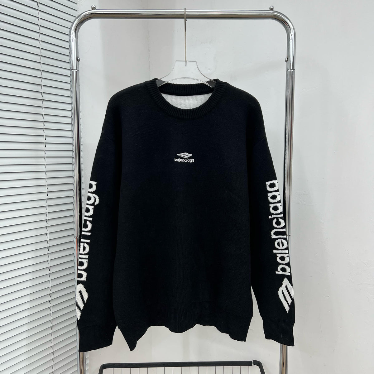 U1R86J73 Popular Sweaters