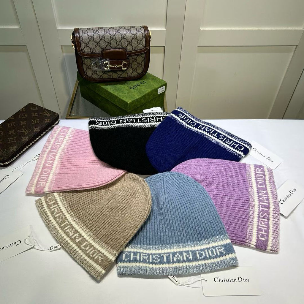 M1R86D99 Fashion hats
