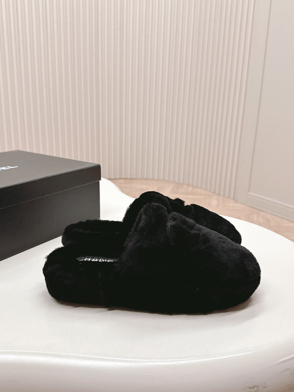 Z2P106C19 Fashion high-quality shoes