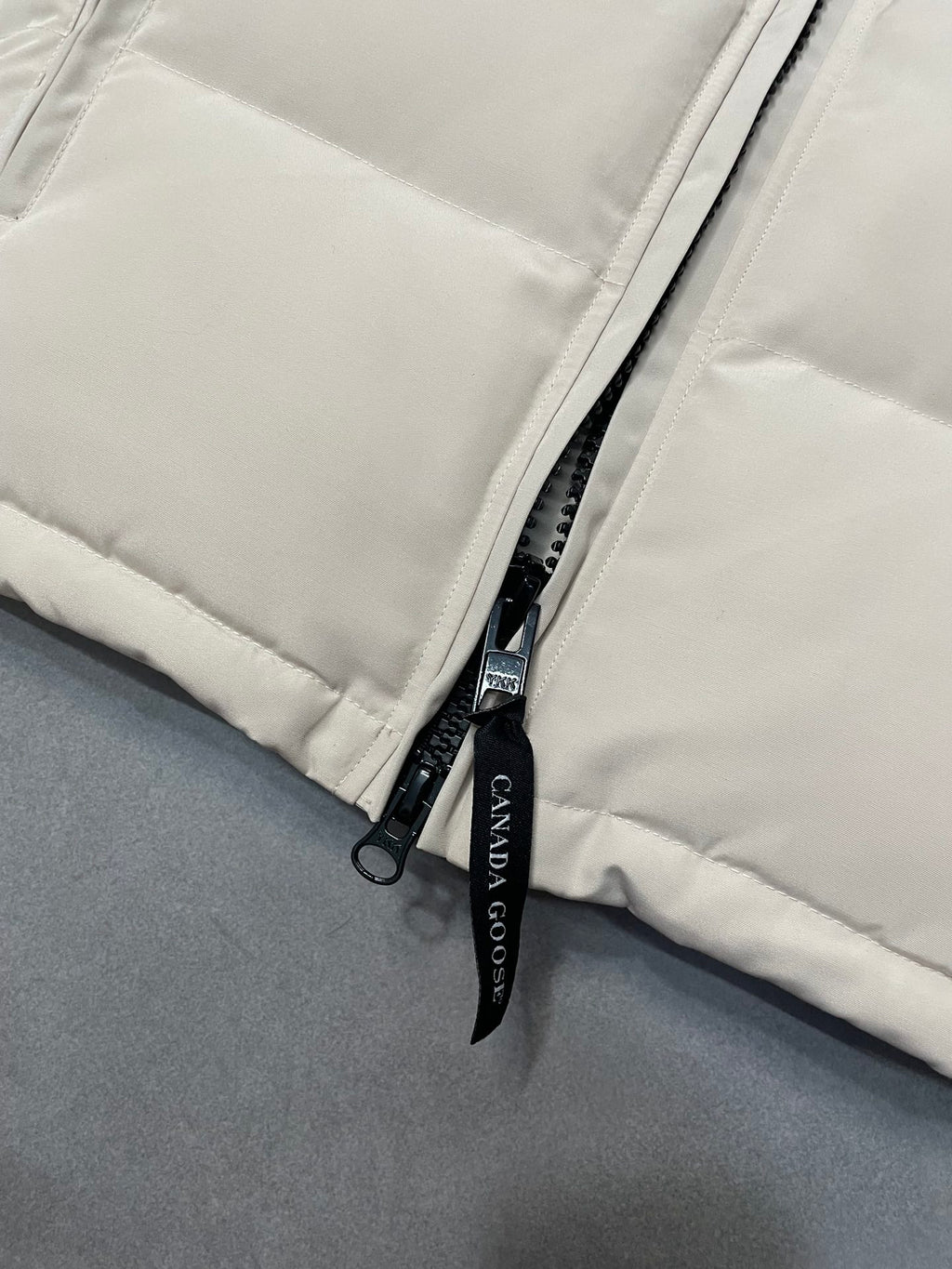 U3R106A2 Fashion down jacket