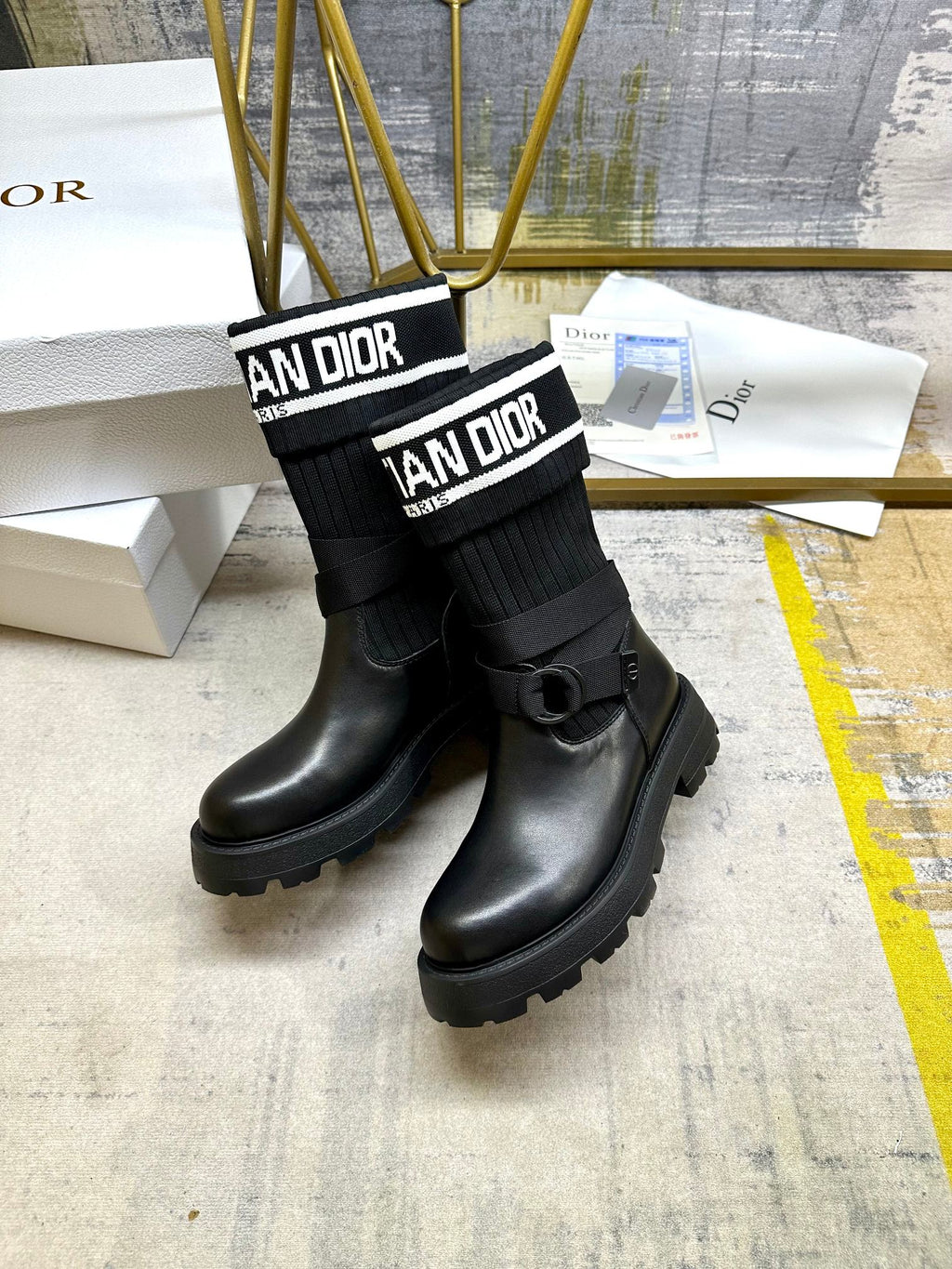 Z2P106D31 Fashion high-quality Boots (three colors)