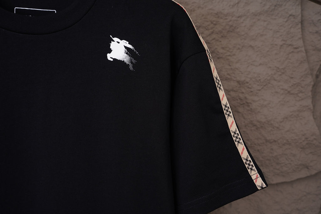U1R86R7 Fashion T-shirts