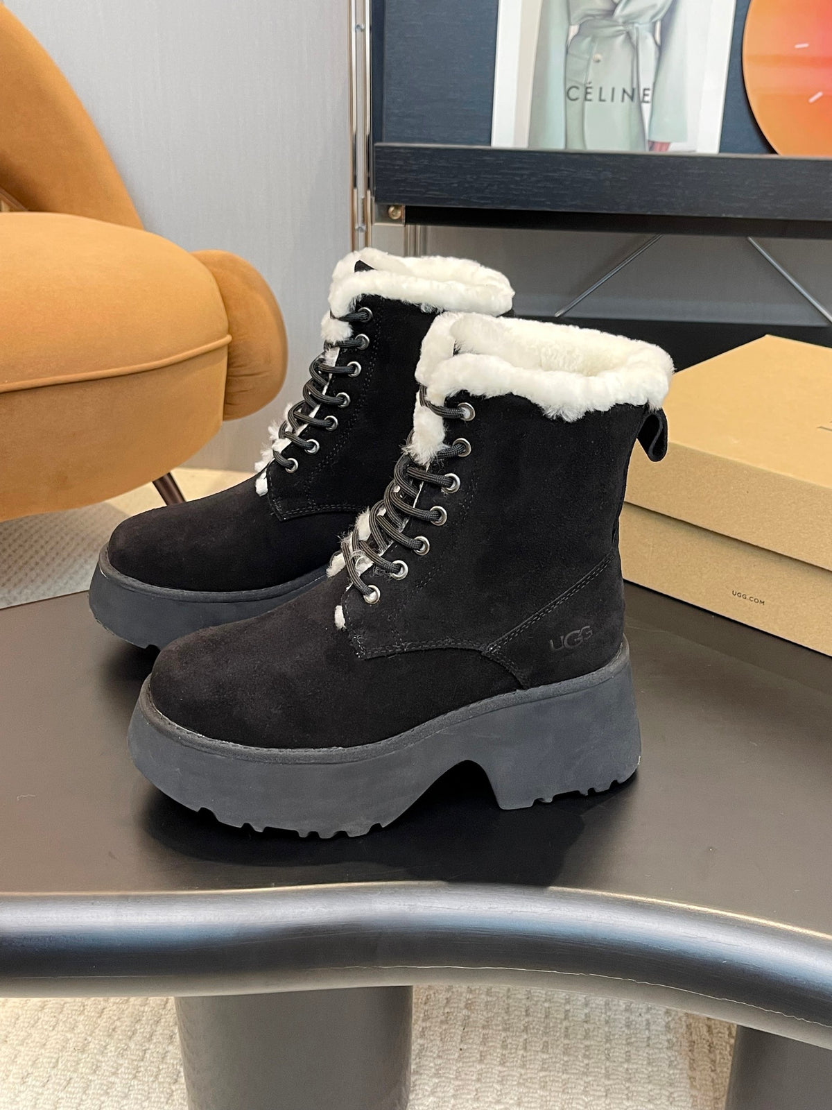 Z2P106U27 Fashion high-quality Boots
