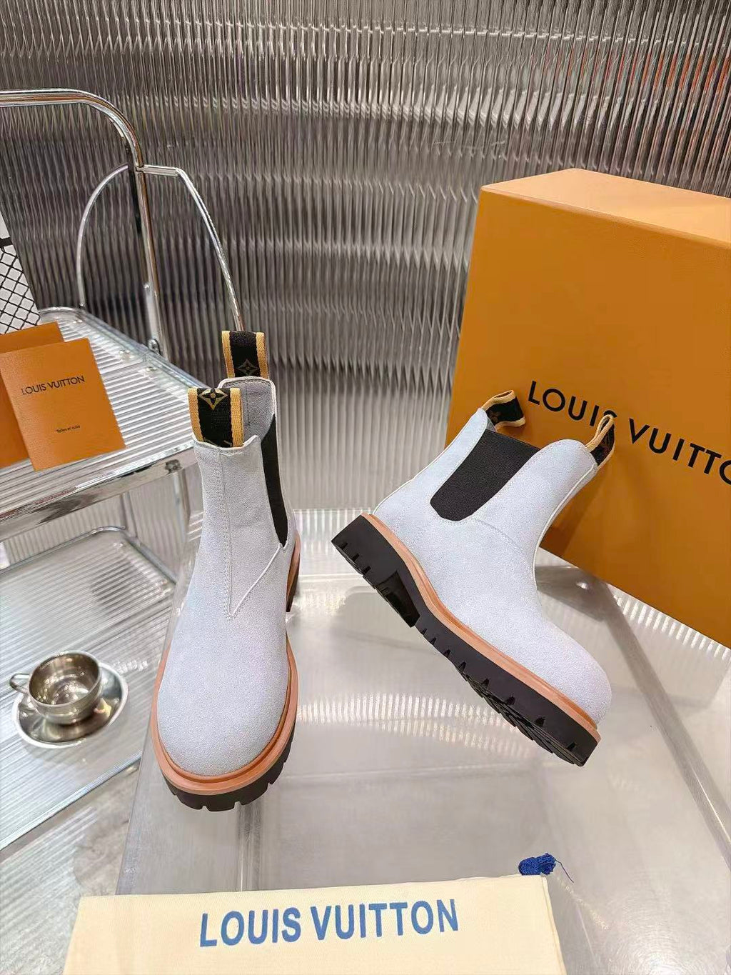 Z2P96E1 Popular high-quality leather shoes
