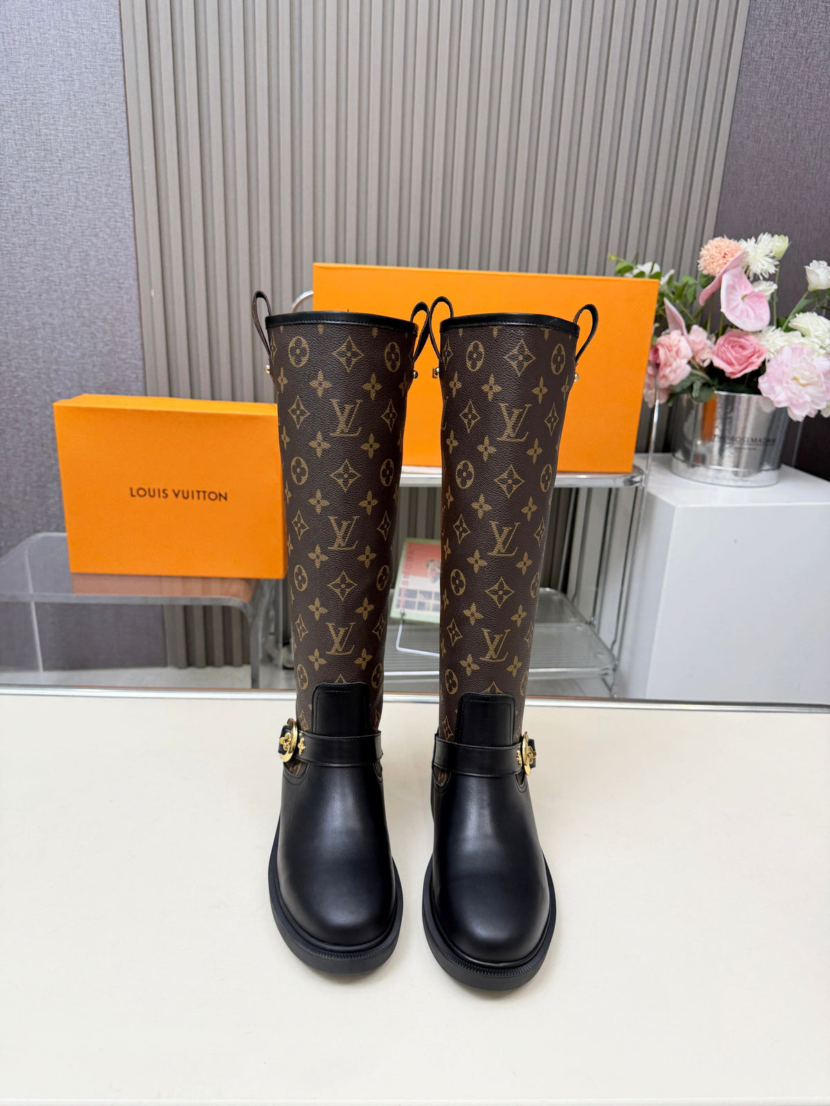Z2P106E21 Fashion high-quality shoes