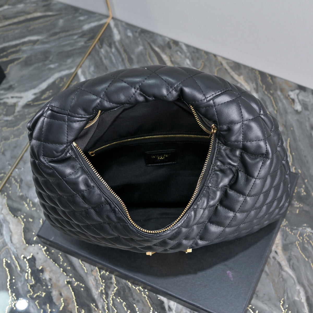 136NSL18B Popular  Purse