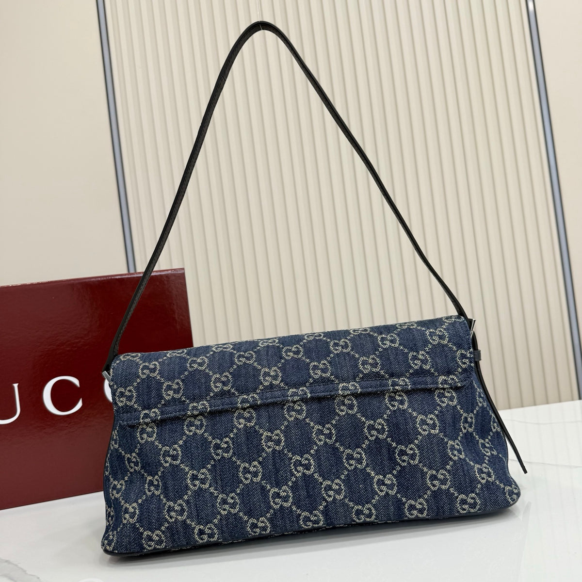 B1N67B13 Fashion bags