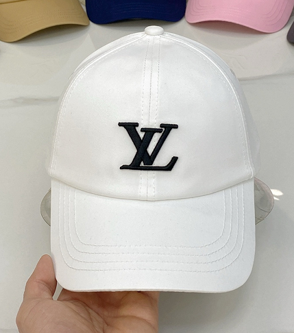 M1R86E129 Fashion hats