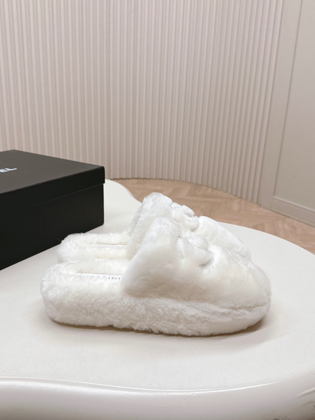 Z2P106C19 Fashion high-quality shoes