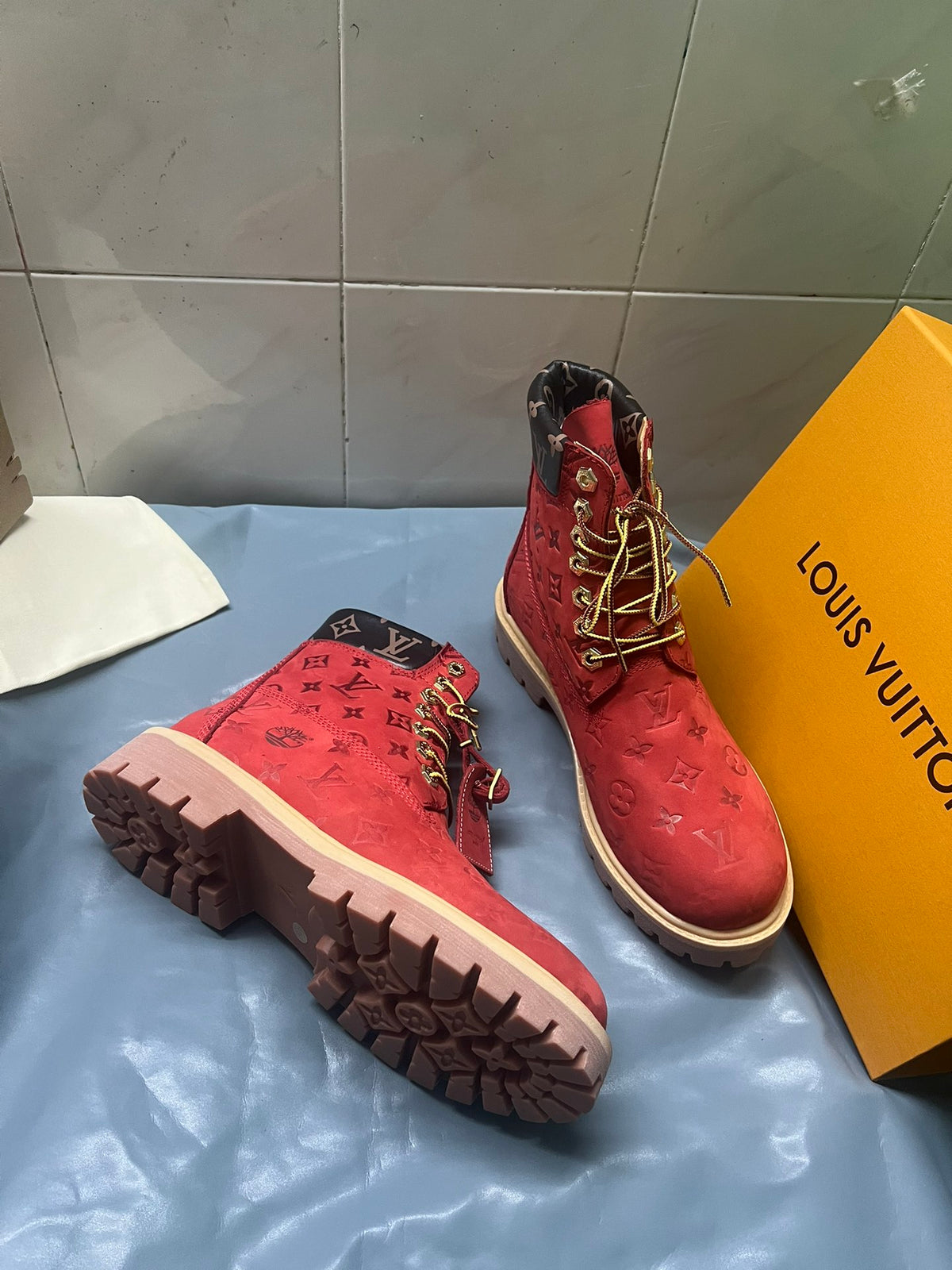 2105QE382Z Popular high-quality leather Boots