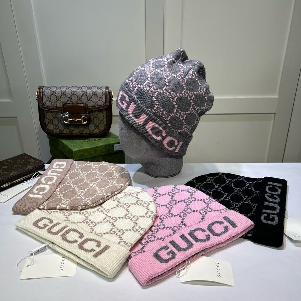 M1R86B52 Fashion hats