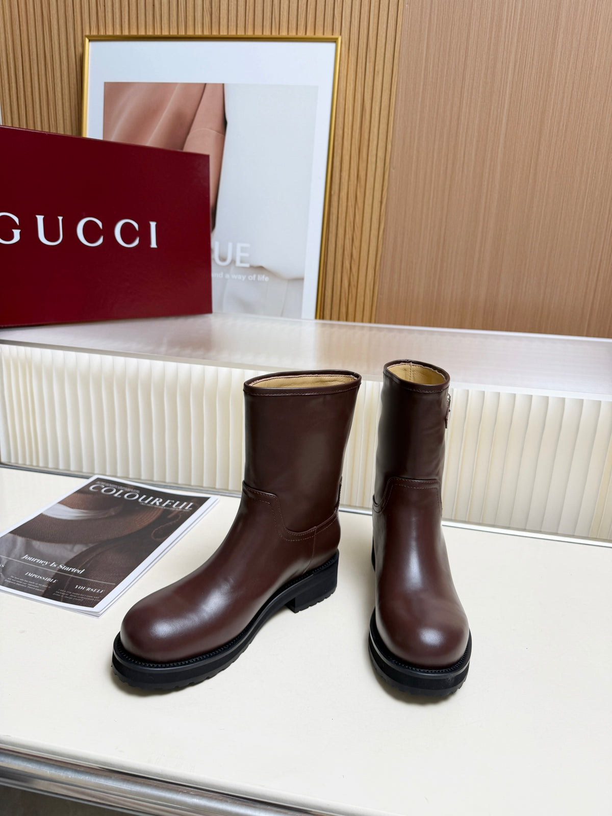Z2P96B20 Fashion high-quality shoes