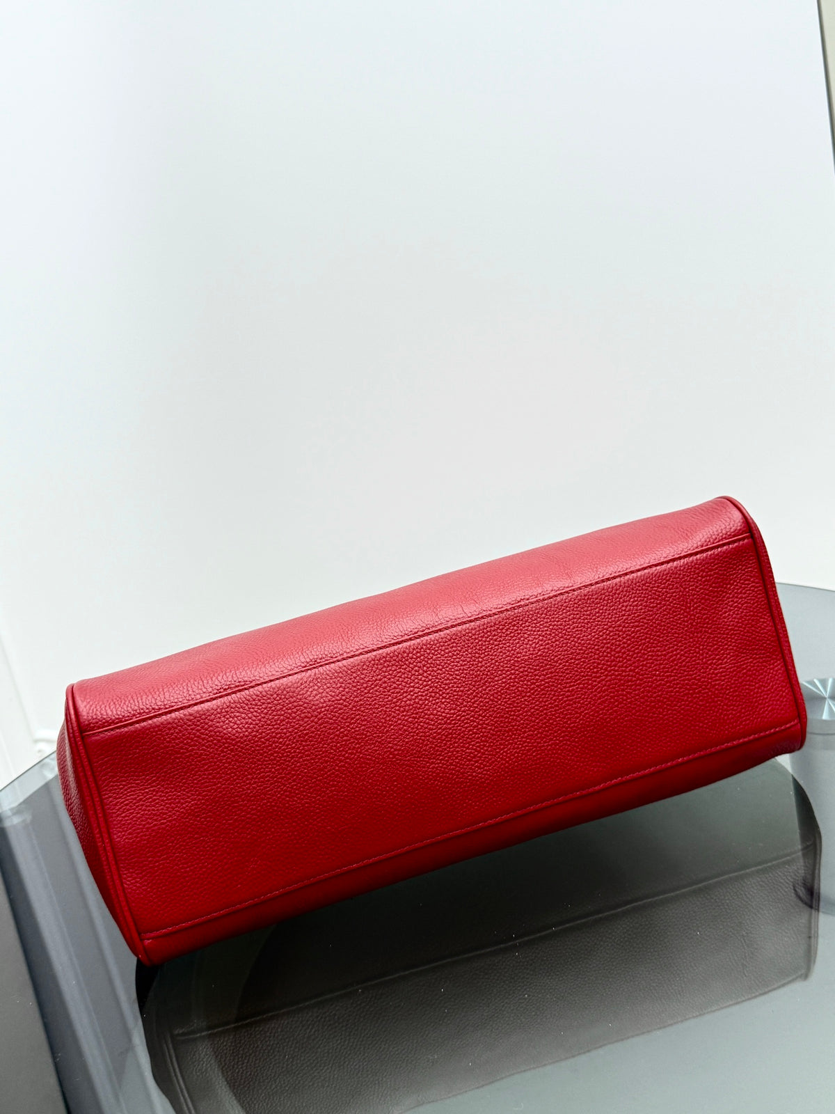 B1R96C11 Popular leather bag
