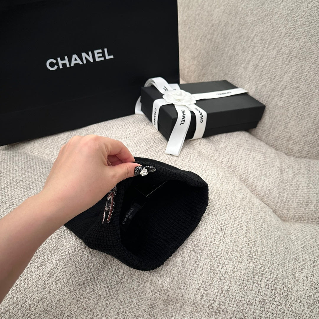 M1R86C11 Fashion hats