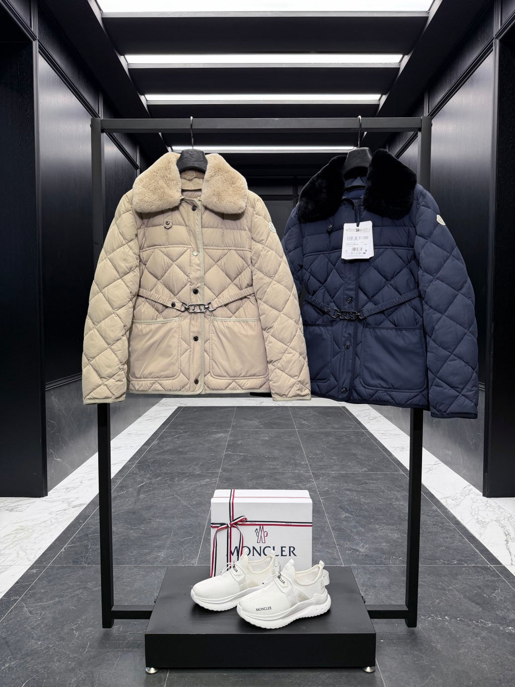 U3R106A17 Fashion down jacket