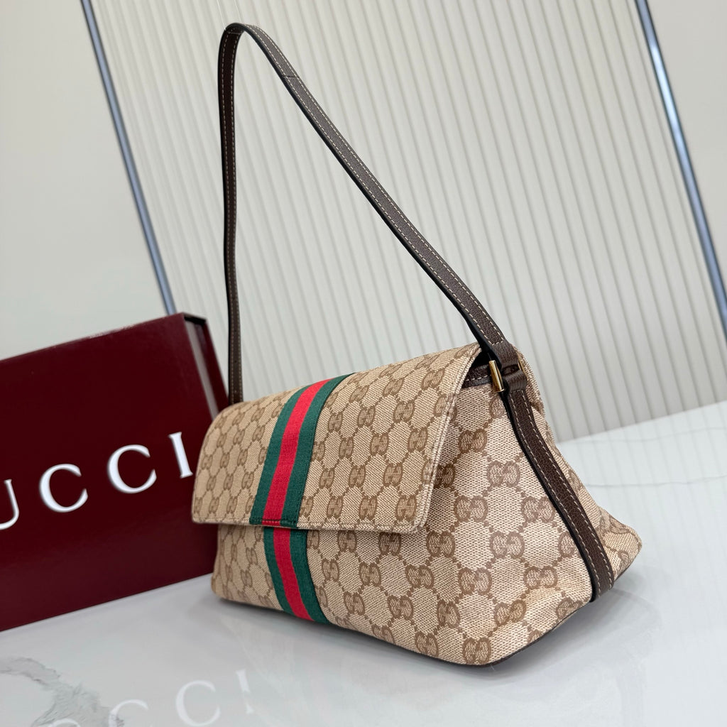 B1N67B13 Fashion bags