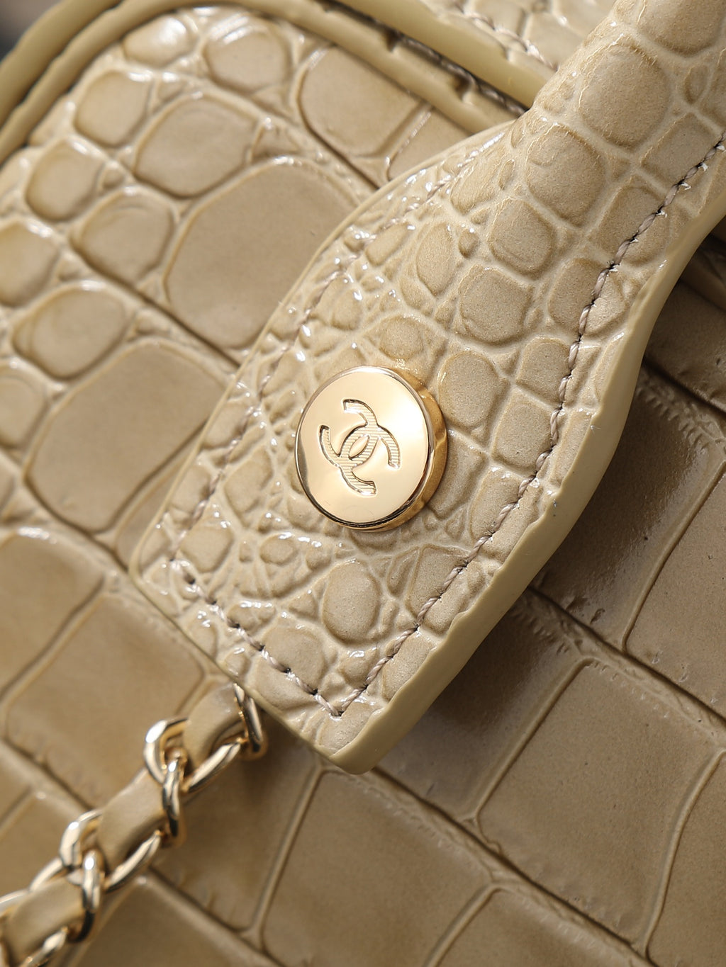 B1R76C22 Fashion leather bag