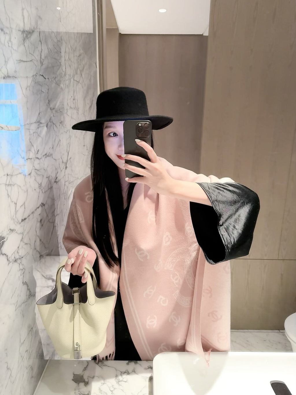 W1R96C125 Fashion Winter Scarves