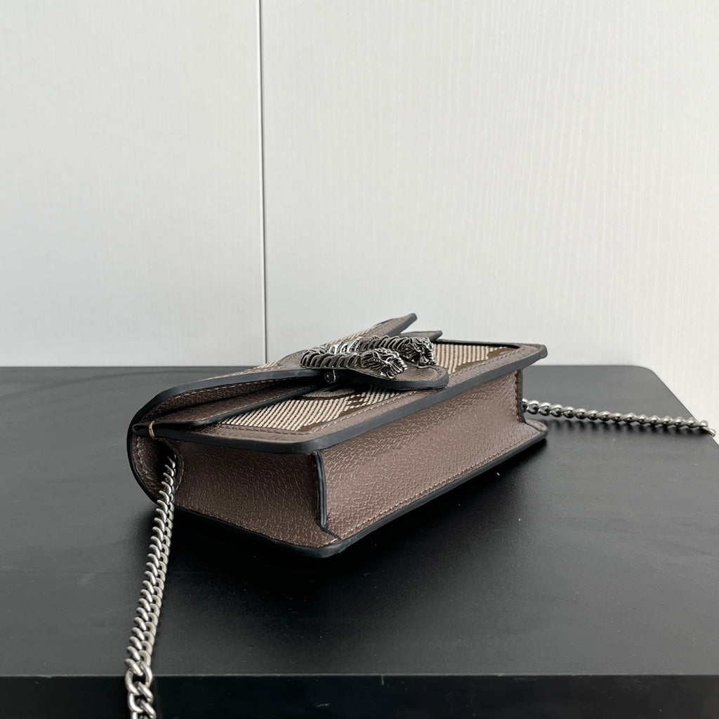 B1X66B13 Fashion high-quality leather bag
