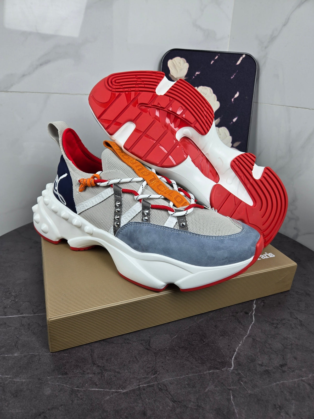 Z2P96A13 Popular high-quality shoes