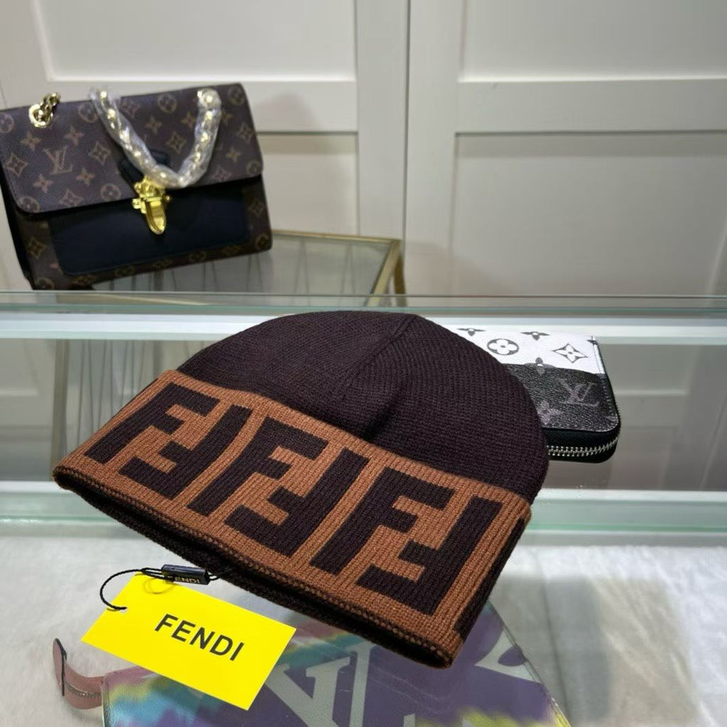 M1R86F79 Fashion hats