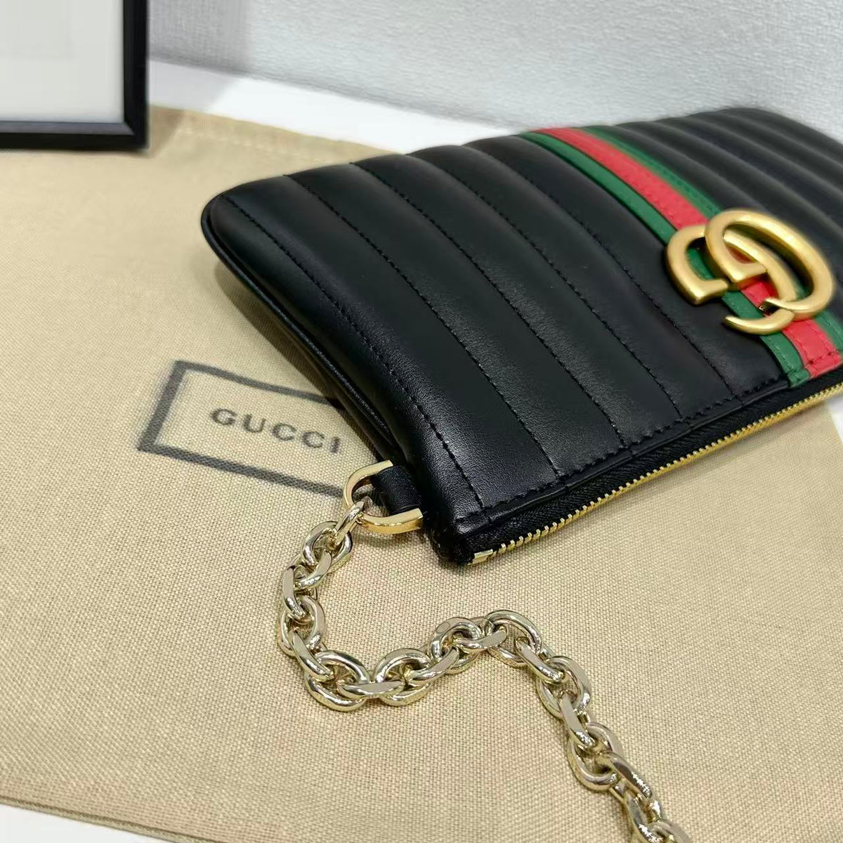 B1N96U33 Popular leather bag