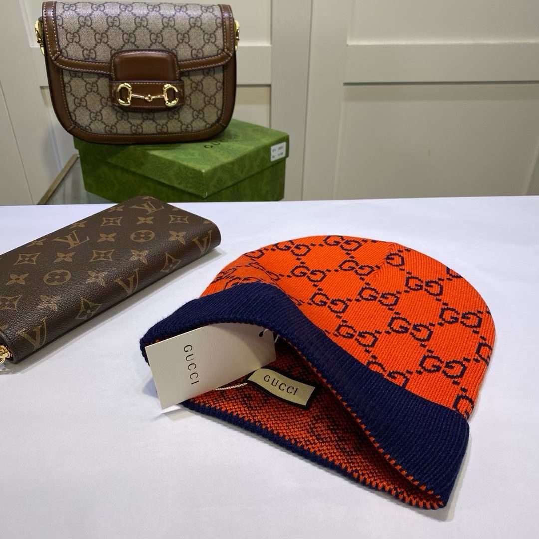 M1R86B73 Fashion hats