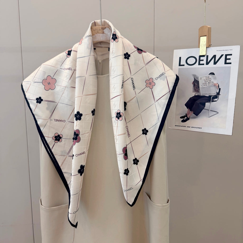 W1N76C1 Popular Silk Scarves