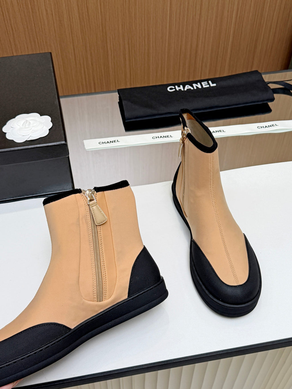 Z2P96C10 Popular high-quality shoes