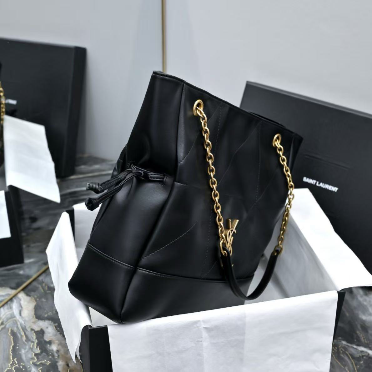 146RSL7B Popular leather bags