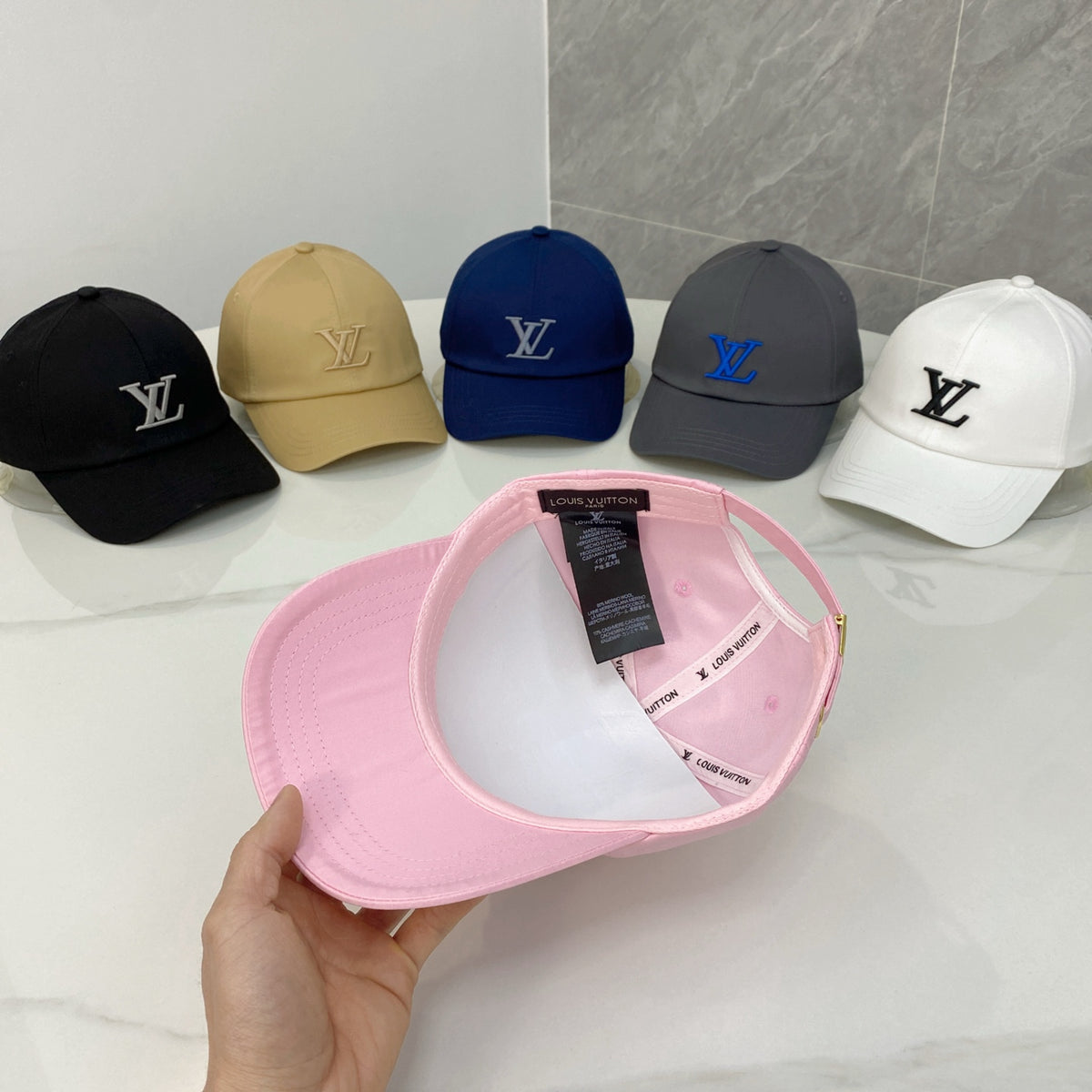 M1R86E129 Popular hats