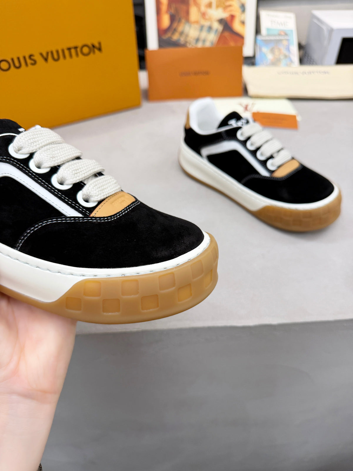 Z2P96E3 Fashion high-quality leather shoes