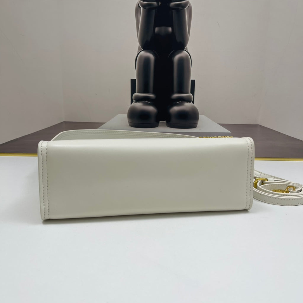 136PA25B Popular leather bag