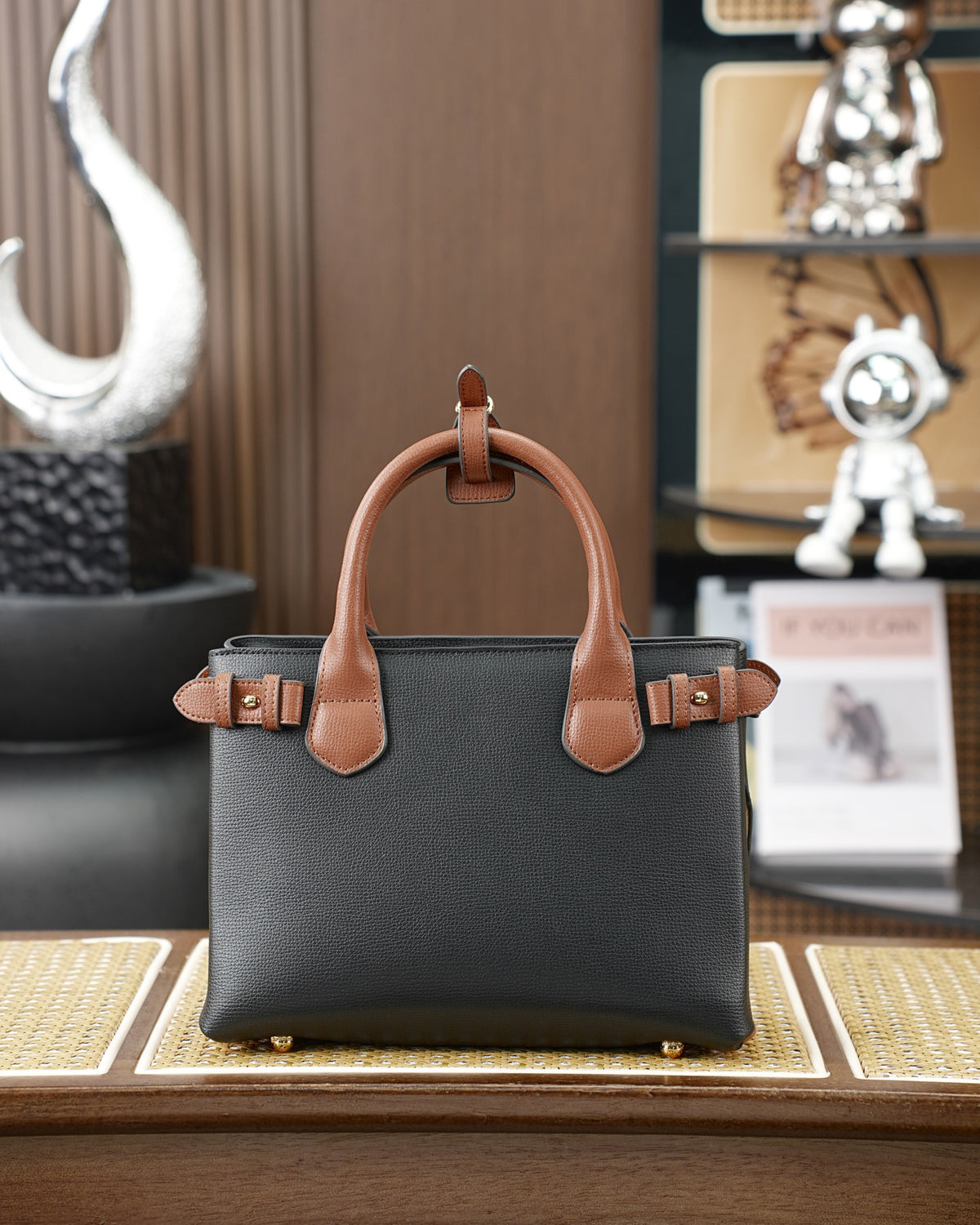 B1R76R20 Fashion leather bag