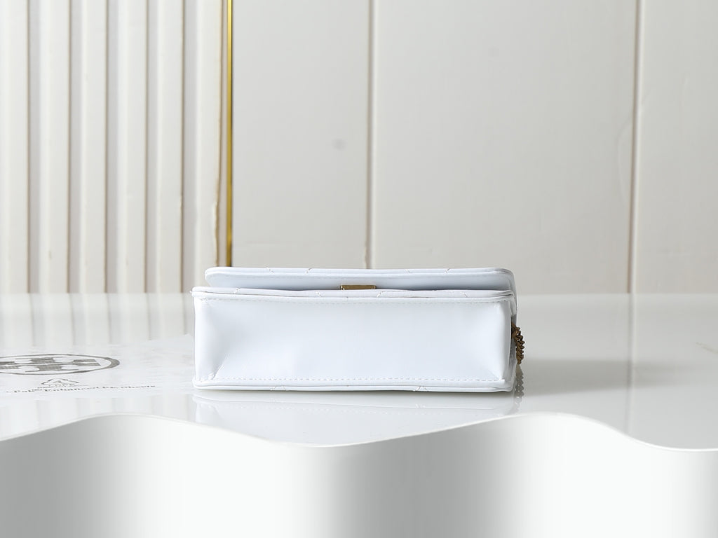 156XA26B Popular leather bag