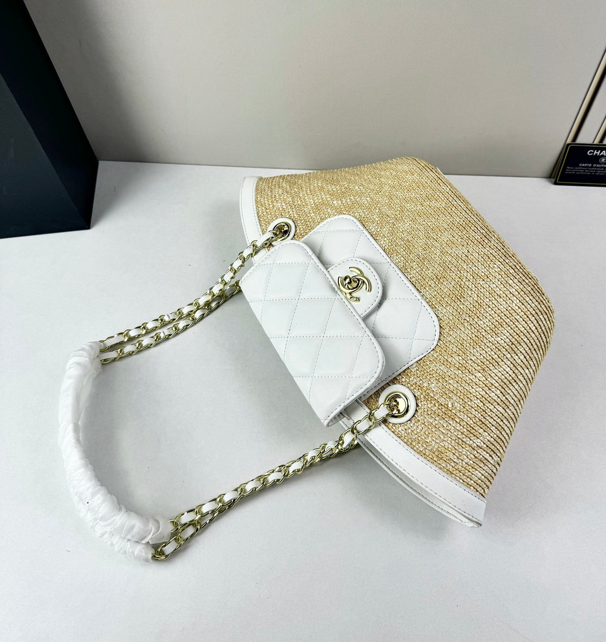 B1R86C1 Fashion woven bag