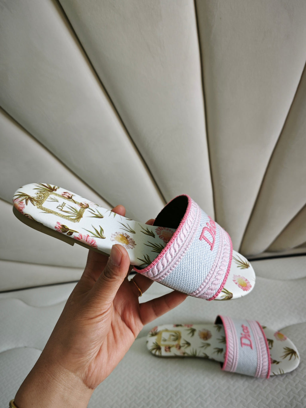 Z2R76D4 Fashion high-quality Shoes