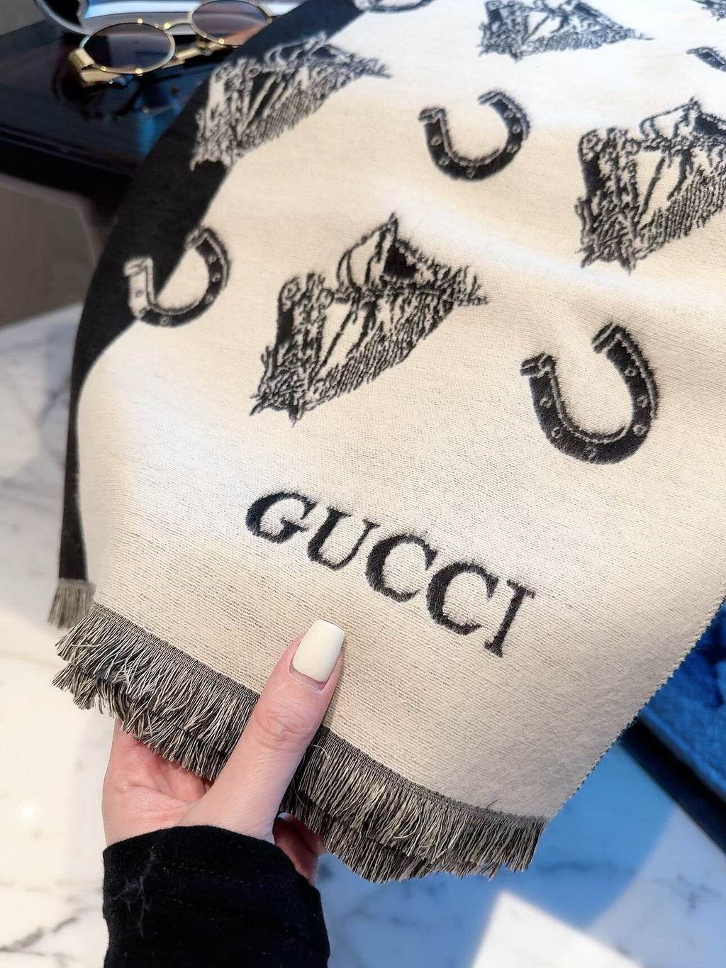 W1R106B60 Fashion Winter Scarves