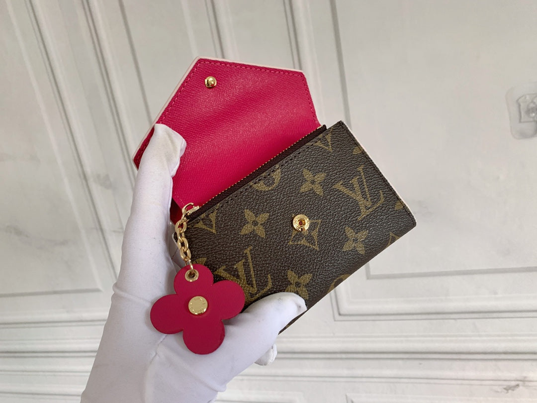 146PE54B Popular leather  Wallets