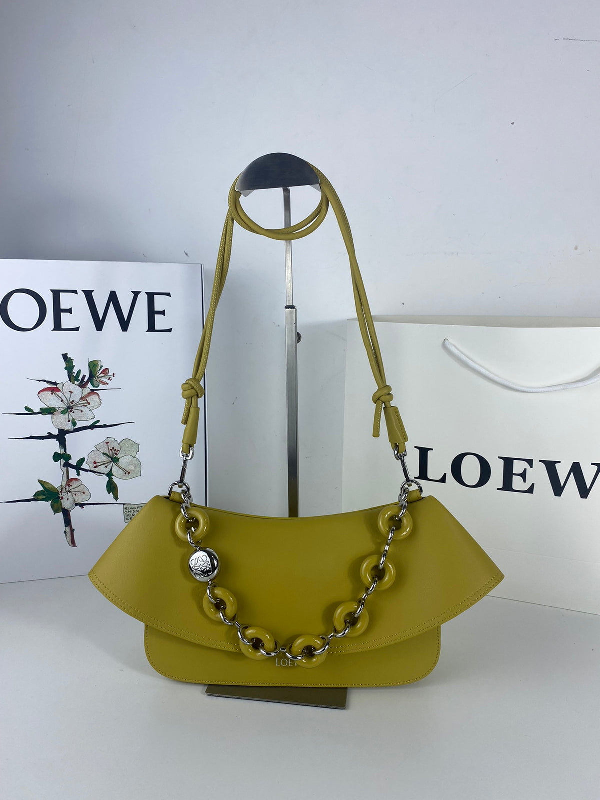 B1R66A11 Fashion leather bag