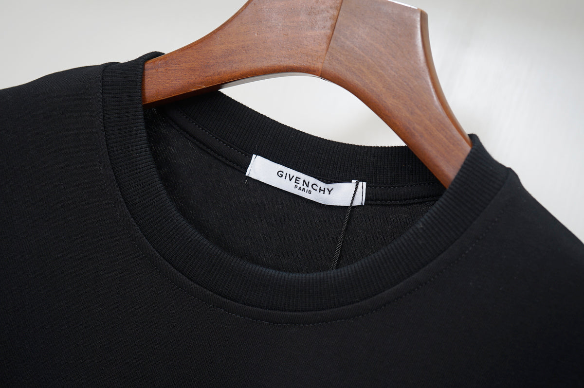 U1R76A4 Popular T-shirts