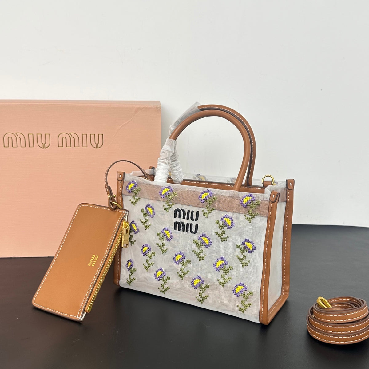 B1R76A36 Fashion bag