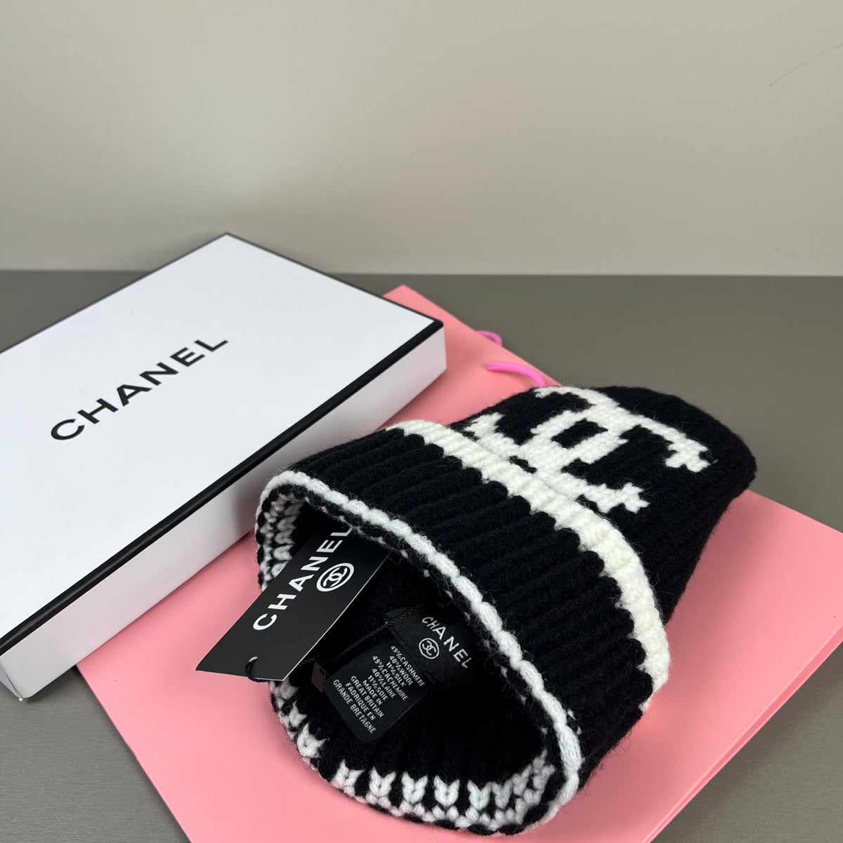 M1R86C3 Fashion hats